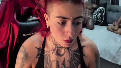 Selene online show from March 9, 4:44 pm