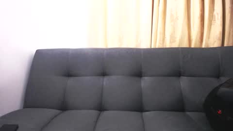 Juan Pablo-independent model online show from March 11, 3:26 am