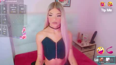 _shadday_ online show from April 7, 4:35 am