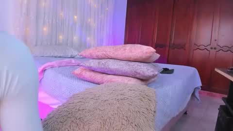 Snapshot of _shantall_777 chatting on October 30, 2:18 pm Shsntal online show from October 30, 2:18 pm