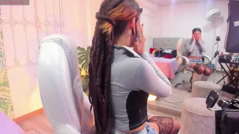 _sharlotte777 online show from November 15, 4:36 pm