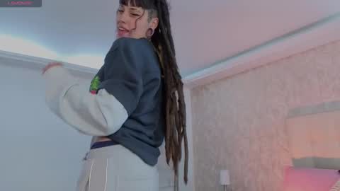 _sharlotte777 online show from January 16, 12:42 pm