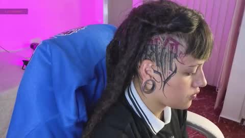 _sharlotte777 online show from March 5, 3:19 pm