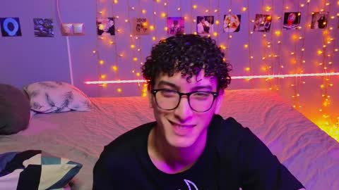 Snapshot of _side_by_you_ chatting on January 10, 11:00 am NATHANPVT IS OPEN online show from January 10, 11:00 am