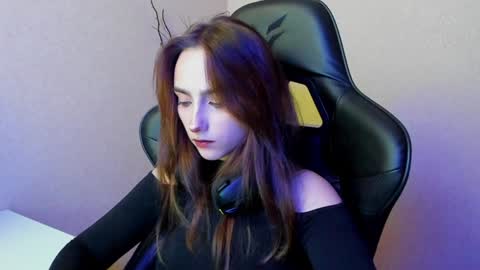 Snapshot of _silverdream chatting on January 9, 11:45 pm _silverdream online show from January 9, 11:45 pm