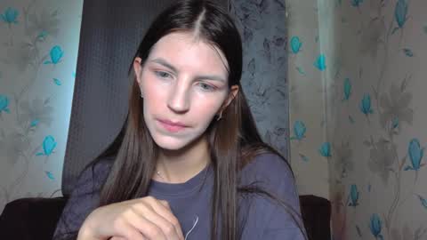 Snapshot of _skyline_x chatting on October 3, 12:13 pm Sky online show from October 3, 12:13 pm