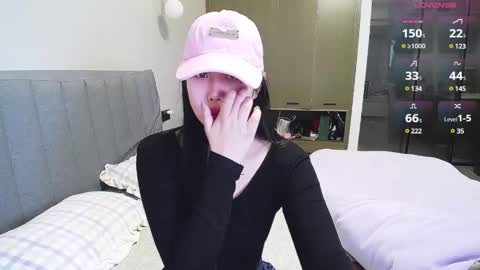 Snapshot of _smileflower_ chatting on February 22, 3:01 am winni online show from February 22, 3:01 am