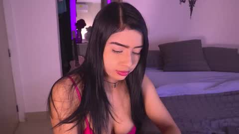 Snake eyes online show from December 2, 7:03 am