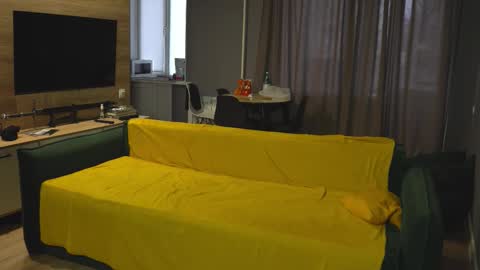 OLIVERpvt is open online show from October 23, 4:34 am