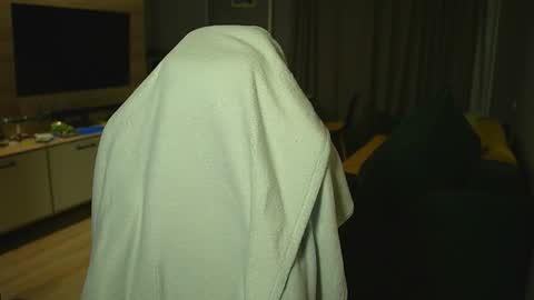 OLIVERpvt is open online show from November 29, 12:08 pm