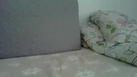 Snapshot of _squirty_pussyyy_ chatting on October 16, 10:49 am Melisa online show from October 16, 10:49 am