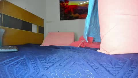 susy online show from February 27, 11:52 am