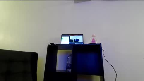 Snapshot of _submissiveamy888 chatting on November 4, 3:44 pm _submissiveamy888 online show from November 4, 3:44 pm