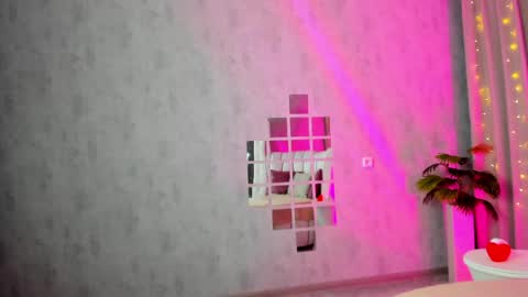  Sunpuddle online show from April 21, 2:51 am