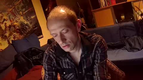 Sven online show from September 25, 8:12 pm