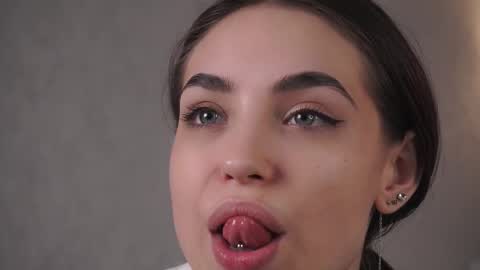 Sofia online show from February 18, 11:33 am