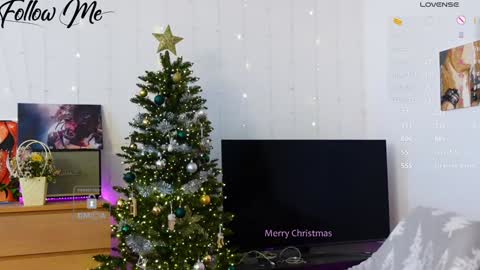 Snapshot of _sweetcams_ chatting on December 26, 6:41 am Dasha online show from December 26, 6:41 am