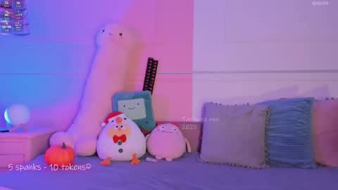 _tammarra_ online show from November 11, 10:43 pm