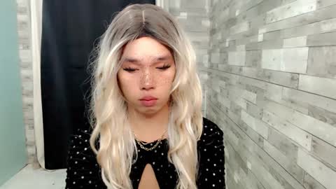 Iam Alex online show from December 2, 9:45 am