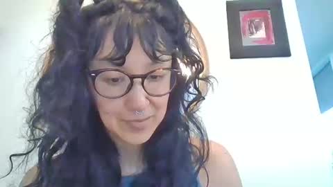 Snapshot of _tutti_frutti_ chatting on December 14, 10:58 pm _tutti_frutti_ online show from December 14, 10:58 pm