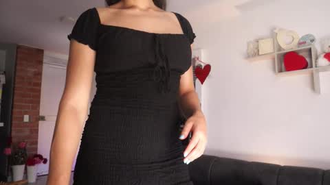 Anastasia Vahos online show from February 17, 7:09 pm