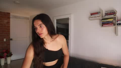 Anastasia Vahos online show from May 26, 5:20 pm