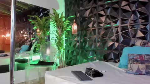 _valentina_69 online show from December 7, 2:31 am