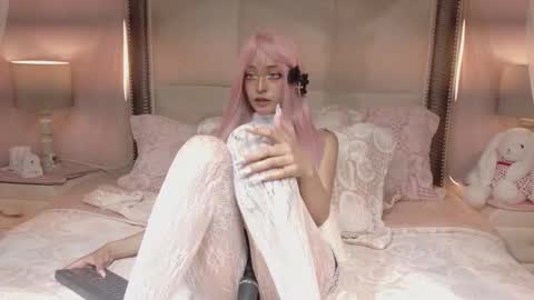 Snapshot of _valuu chatting on November 27, 1:35 pm Valuu online show from November 27, 1:35 pm