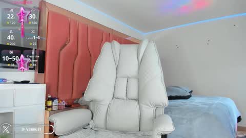 Snapshot of _veenus chatting on October 24, 8:38 pm stephany online show from October 24, 8:38 pm