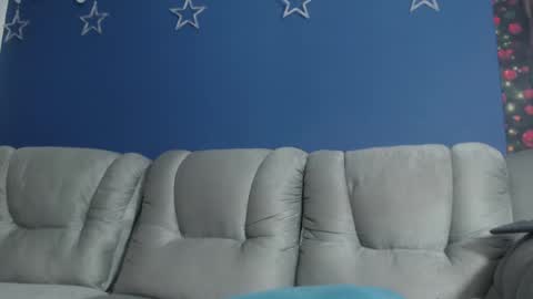 Snapshot of _veronica_tits chatting on December 29, 7:50 am Veronica online show from December 29, 7:50 am