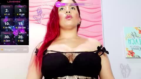 Snapshot of _veronica_tits chatting on February 11, 8:48 am Veronica online show from February 11, 8:48 am