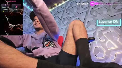  white fox  online show from November 15, 6:04 pm