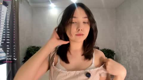 Anna online show from March 3, 5:13 am