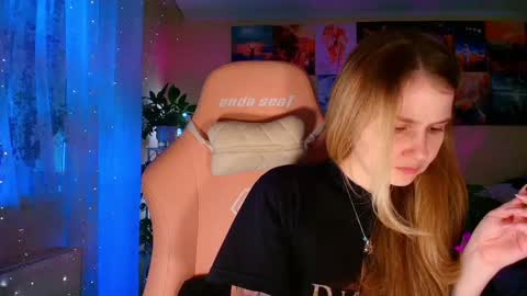 Enni online show from December 16, 7:35 am