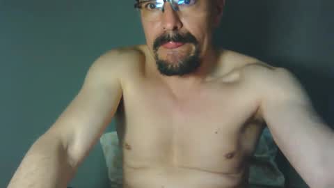 _yjesneth2011 online show from October 7, 1:03 am