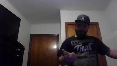 Snapshot of _your_pleasure__ chatting on February 28, 2:31 am _your_pleasure__ online show from February 28, 2:31 am