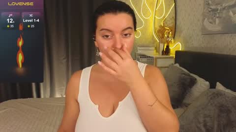 Jasmine online show from January 21, 8:30 am