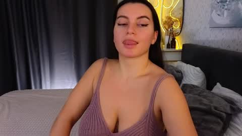 Jasmine online show from February 8, 7:48 am