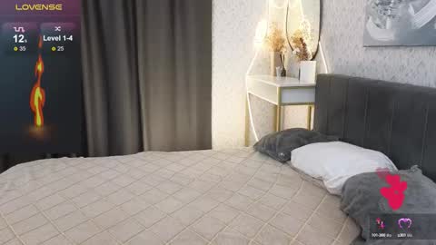 Jasmine online show from October 5, 8:23 am