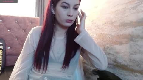 Yuyi online show from January 12, 1:27 pm