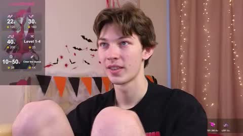 Snapshot of a11ice chatting on October 29, 12:29 pm Denis online show from October 29, 12:29 pm