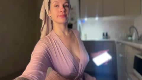 Snapshot of a__enigma chatting on November 9, 9:57 pm online show from November 9, 9:57 pm