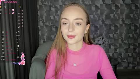 Snapshot of a_delina chatting on January 18, 2:12 pm Adelina online show from January 18, 2:12 pm