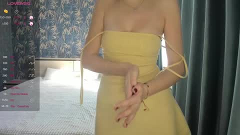 Snapshot of a_delina chatting on March 8, 10:43 am Adelina online show from March 8, 10:43 am