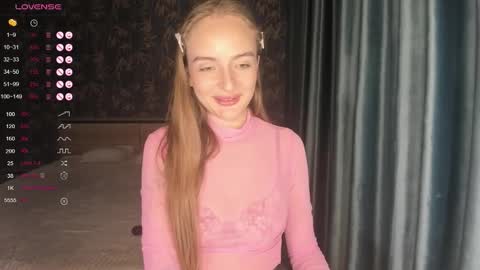 Snapshot of a_delina chatting on September 11, 5:02 pm Adelina online show from September 11, 5:02 pm