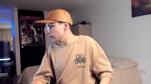 alejo online show from December 8, 9:57 am