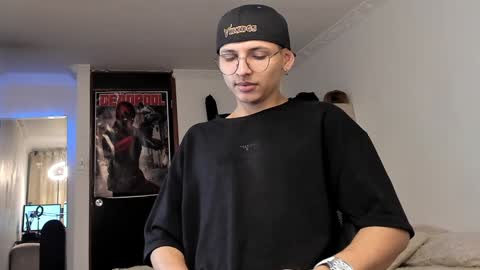 alejo online show from December 21, 8:28 am