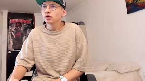 alejo online show from December 24, 9:00 pm