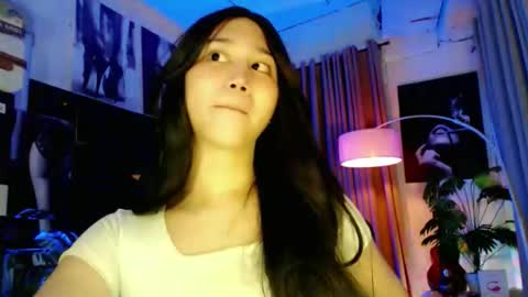 Snapshot of a_r_i_a_n_n_a chatting on September 21, 6:37 am Lovely Yana online show from September 21, 6:37 am