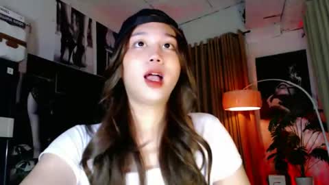 Snapshot of a_r_i_a_n_n_a chatting on September 27, 7:46 am Lovely Yana online show from September 27, 7:46 am